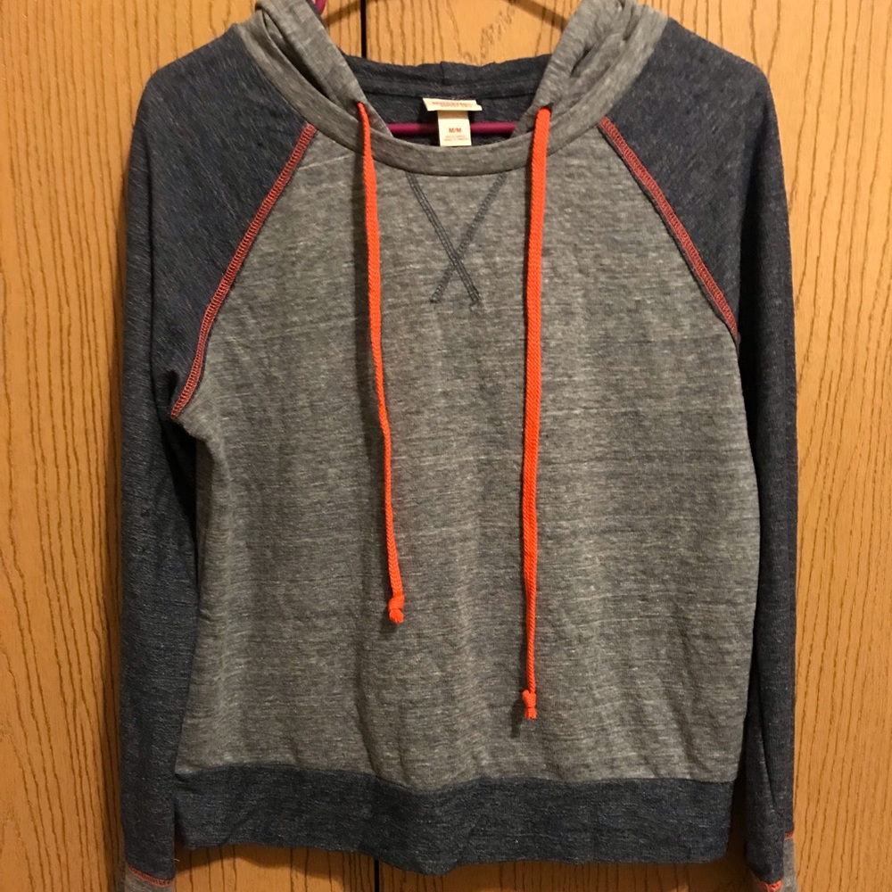 Lightweight Hoodie Shirt, Mossimo, Medium